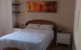 Piso En El Centro De Granada Con Garaje Incluido Gratis